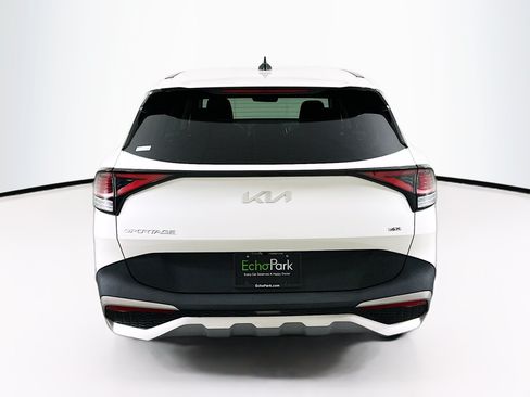 Used 2023 Kia Sportage LX AWD/4WD image 7