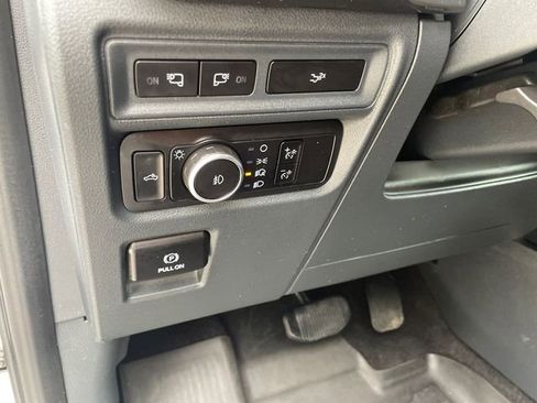 Used 2022 Ford F150 XLT w/ Equipment Group 302A High AWD/4WD image 28