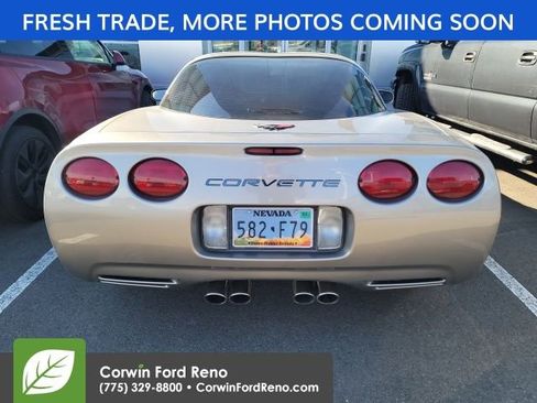 Used 2000 Chevrolet Corvette Coupe w/ Roof Pkg image 6