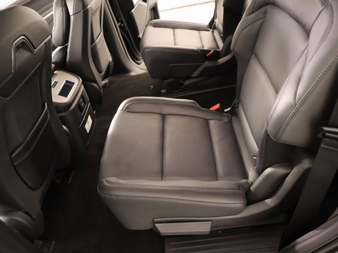 New 2025 Lincoln Navigator Reserve w/ Jet Appearance Package image 12