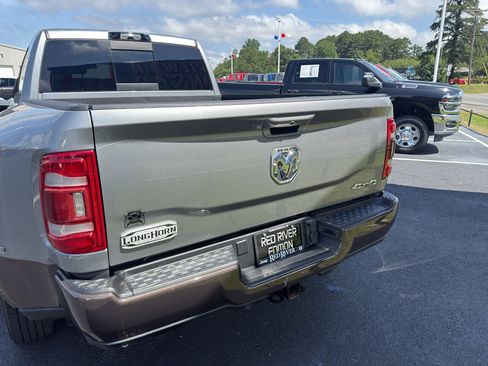 Used 2024 RAM 3500 Limited w/ Towing Technology Group AWD/4WD image 6