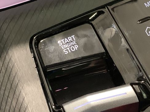 Used 2026 BMW X3 xDrive30 w/ Premium Package image 18