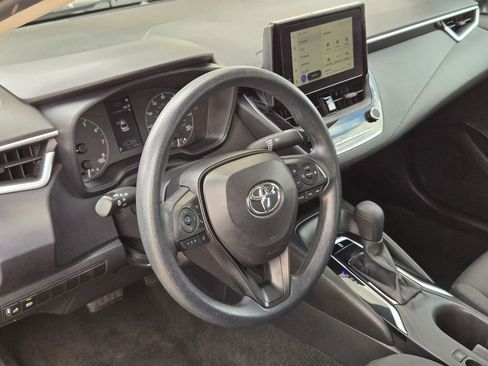 Used 2024 Toyota Corolla LE FWD image 10