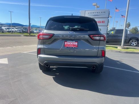 Used 2024 Ford Escape ST-Line image 13