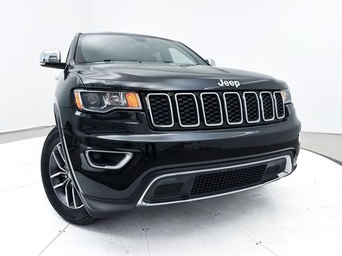 Used 2018 Jeep Grand Cherokee Limited image 7
