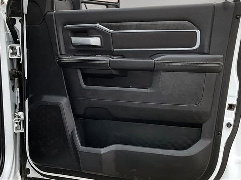 Used 2024 RAM 2500 Big Horn image 29