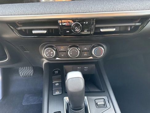 New 2026 Nissan Kicks S image 24