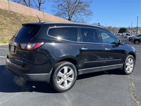 Used 2016 Chevrolet Traverse LTZ image 6