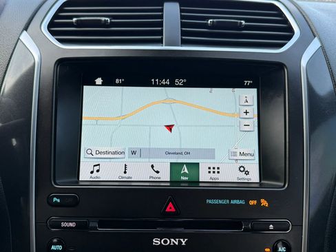Used 2018 Ford Explorer Sport AWD/4WD image 36