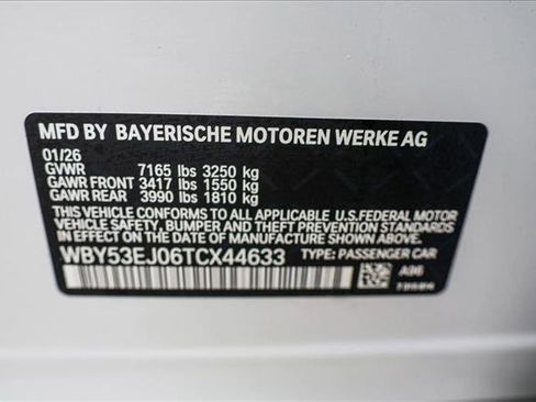 New 2026 BMW i7 xDrive60 AWD/4WD image 26