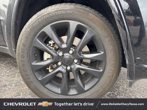 Used 2021 Jeep Grand Cherokee Laredo X image 33