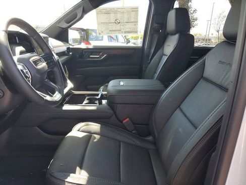 New 2026 GMC Yukon XL Denali w/ Sun & Power Step Package AWD/4WD image 19