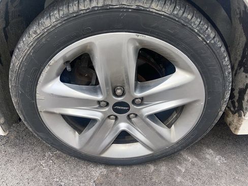 Used 2012 Ford Fusion Sport image 9