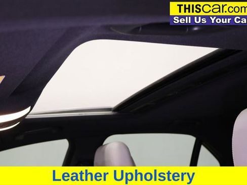 Used 2011 Mercedes-Benz E 550 4MATIC Sedan image 20