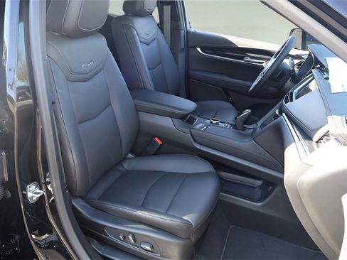 New 2026 Cadillac XT5 Premium Luxury w/ Driver Assist Package image 17
