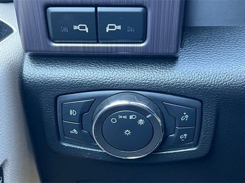 Used 2020 Ford F250 Limited image 31