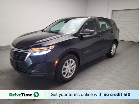 Used 2023 Chevrolet Equinox LS image 1