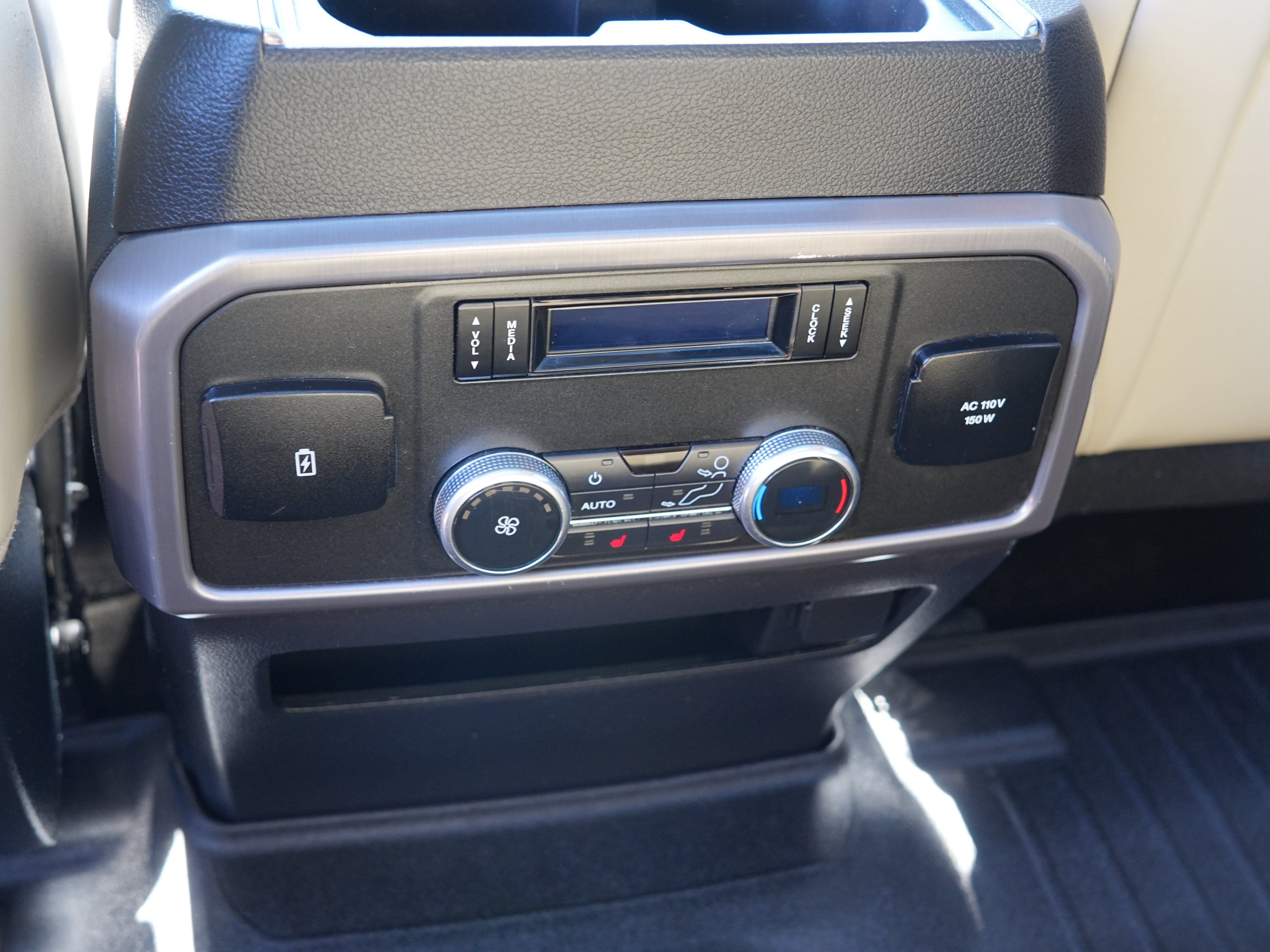 Used 2020 Ford Expedition Platinum AWD/4WD image 27