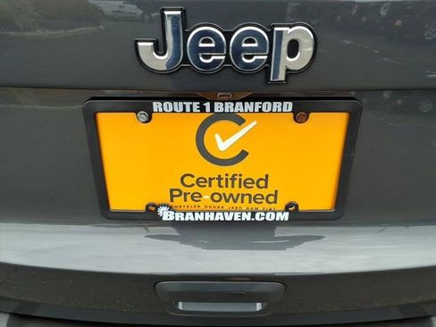 Certified 2023 Jeep Renegade Latitude image 12