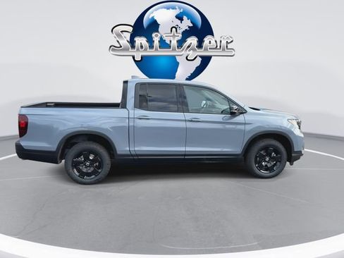 New 2026 Honda Ridgeline Black Edition image 10
