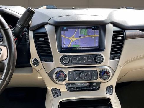Used 2019 GMC Yukon Denali w/ Enhanced Security Package AWD/4WD image 6