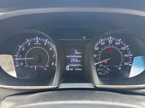 Used 2015 Toyota Avalon Limited FWD image 21