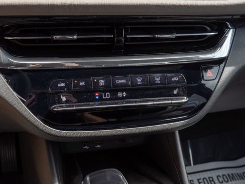 New 2026 Buick Envista Avenir FWD image 14