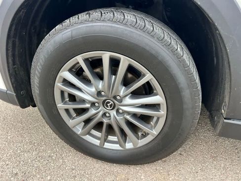 Used 2017 MAZDA CX-5 Touring w/ Preferred Equipment Package image 10