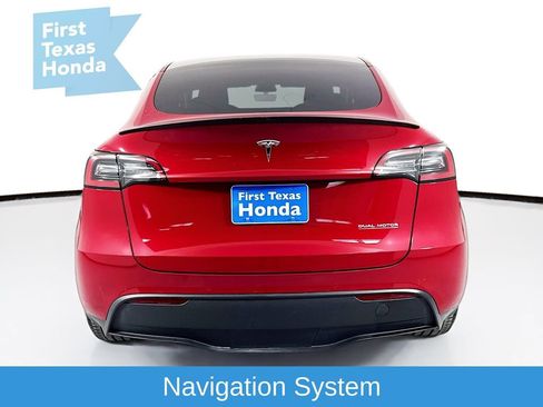 Used 2021 Tesla Model Y Performance image 6