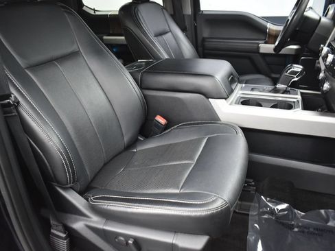 Used 2020 Ford F150 Lariat w/ Equipment Group 502A Luxury AWD/4WD image 32