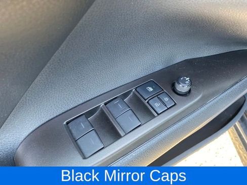 Used 2021 Toyota Camry SE image 15