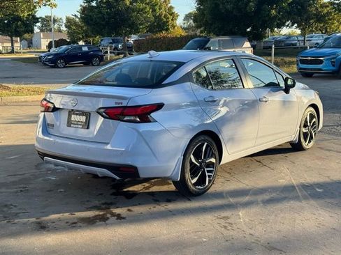 Used 2025 Nissan Versa SR w/ Trunk Package image 7