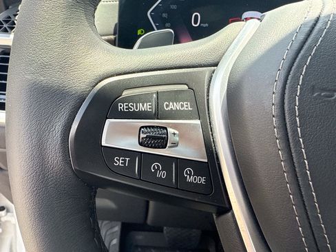 Used 2024 BMW X5 sDrive40i w/ Premium Package RWD image 19