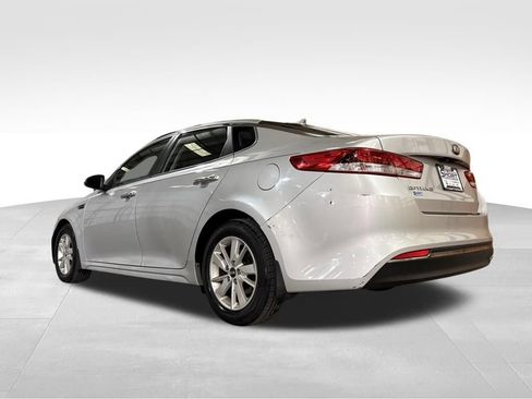 Used 2016 Kia Optima LX image 11