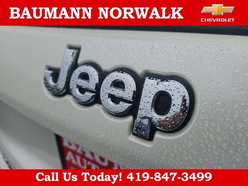 Used 2019 Jeep Compass Limited AWD/4WD image 31