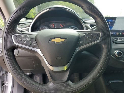 Used 2023 Chevrolet Malibu LT FWD image 20
