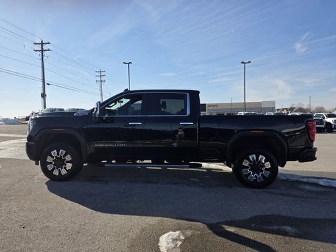 Used 2025 GMC Sierra 2500 Denali w/ Technology Package image 4
