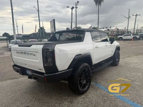 Used 2024 GMC Hummer EV 2X w/ LPO, Illumination Package AWD/4WD image 14