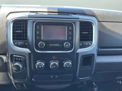 Used 2021 RAM 1500 Classic SLT RWD image 33