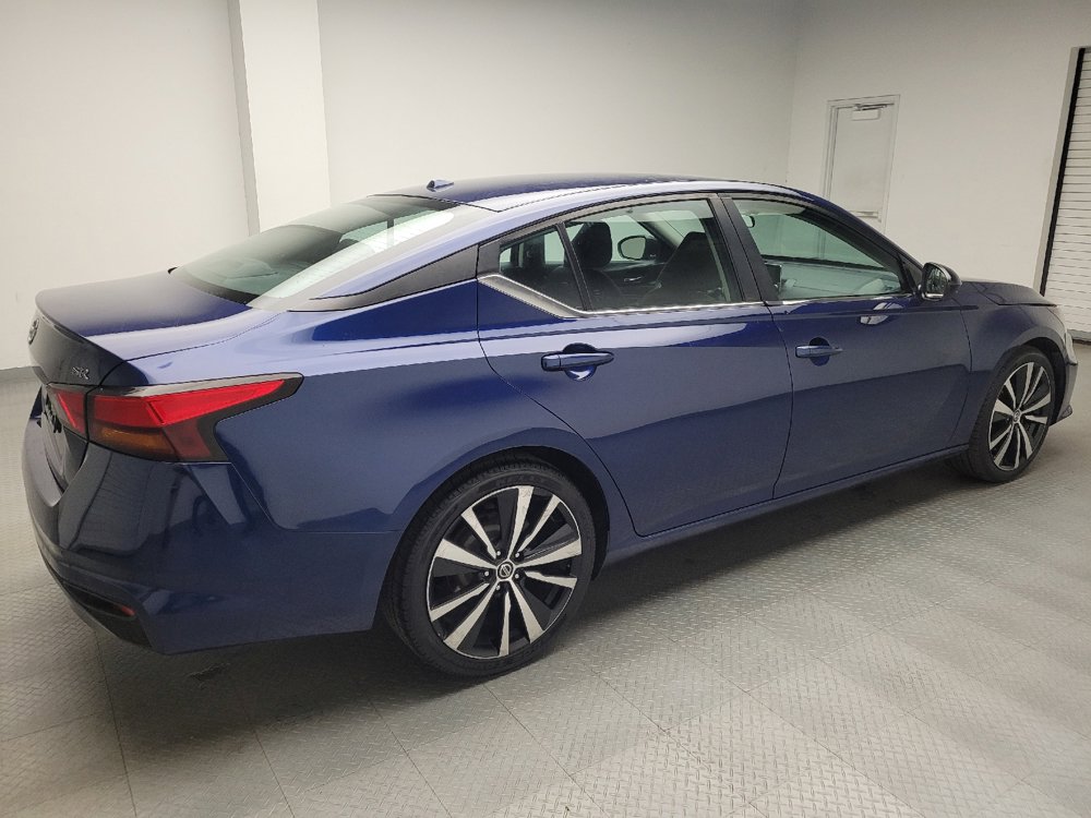 Used 2019 Nissan Altima 2.5 SR FWD image 10