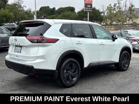 Certified 2026 Nissan Rogue SV w/ Cold Weather Package FWD image 6