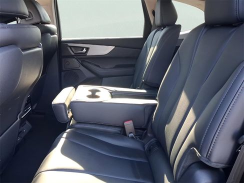 Used 2025 Acura MDX FWD image 21