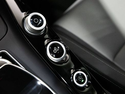 Used 2017 Mercedes-Benz AMG GT Coupe image 43