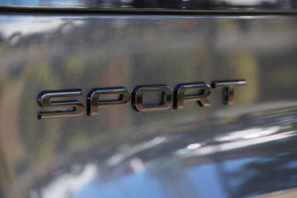 New 2027 Land Rover Range Rover Sport Battersea AWD/4WD image 7