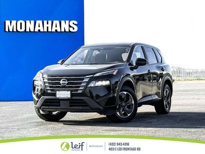 Used 2024 Nissan Rogue SV