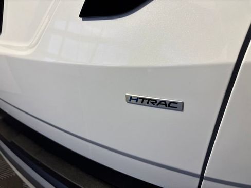 Used 2025 Hyundai Tucson Limited AWD/4WD image 8