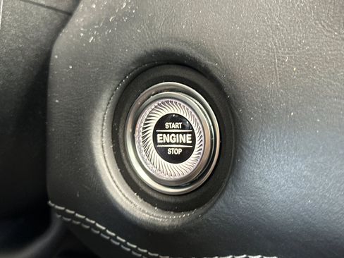 Used 2019 Mercedes-Benz S 560 4MATIC Coupe image 15
