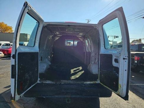 Used 2014 Ford E-250 and Econoline 250 w/ Power Group RWD image 30