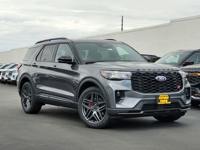 New 2026 Ford Explorer ST w/ Sun And Sound Package