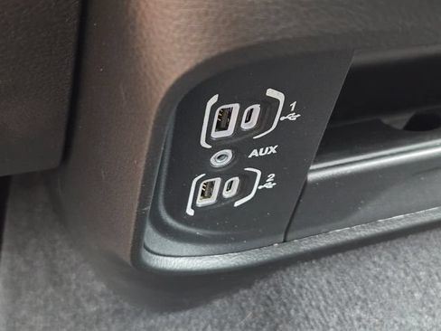 Certified 2026 RAM 2500 Big Horn AWD/4WD image 23